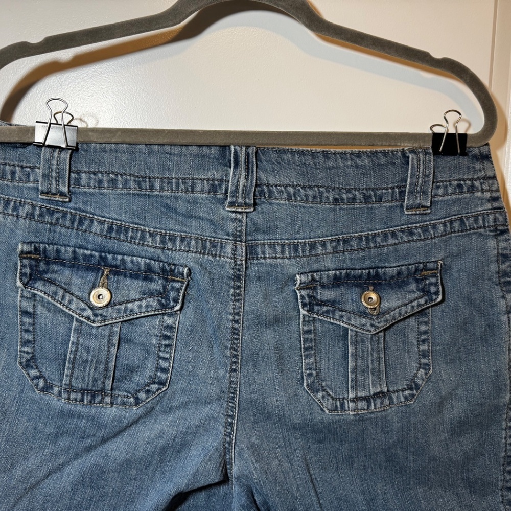Women's Shorts Size 12 - Picture 4 of 5